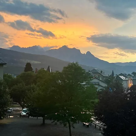 T3 Expo Sud, Terrasse Et Vue Montagne A