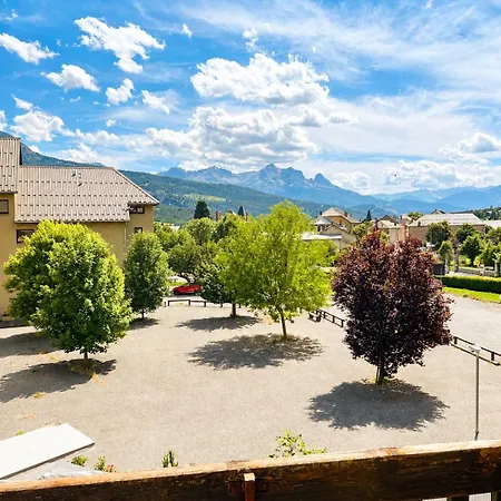 T3 Expo Sud, Terrasse Et Vue Montagne A Jausiers